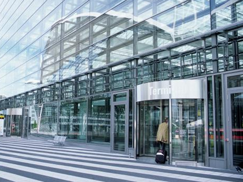 Flap Barrier Bandara Udara